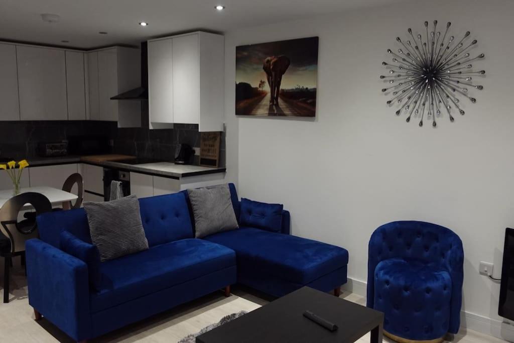 Kyoto House I 2 Bedrooms, Spacious, Warm & New With Netflix *