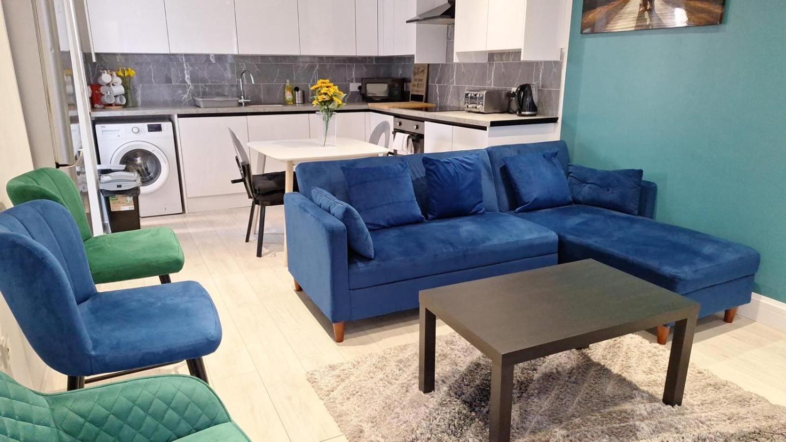 Kyoto House I 2 Bedrooms, Spacious, Warm & New With Netflix Casa vacanze *